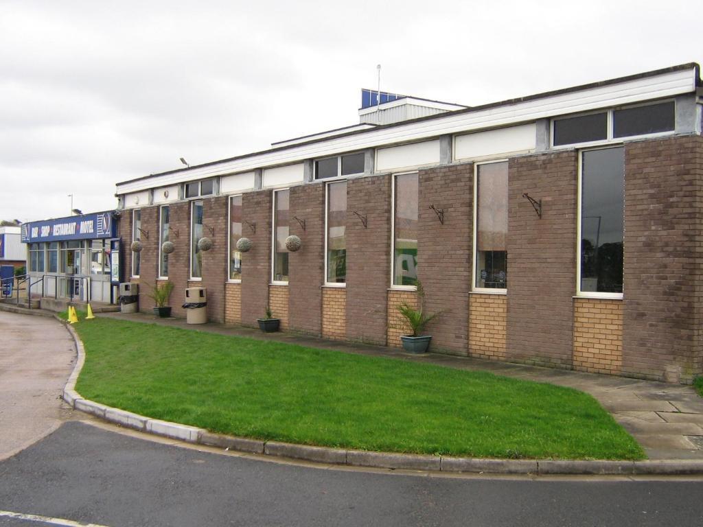 Motel Stobart Truckstops Ltd à Carlisle  Extérieur photo